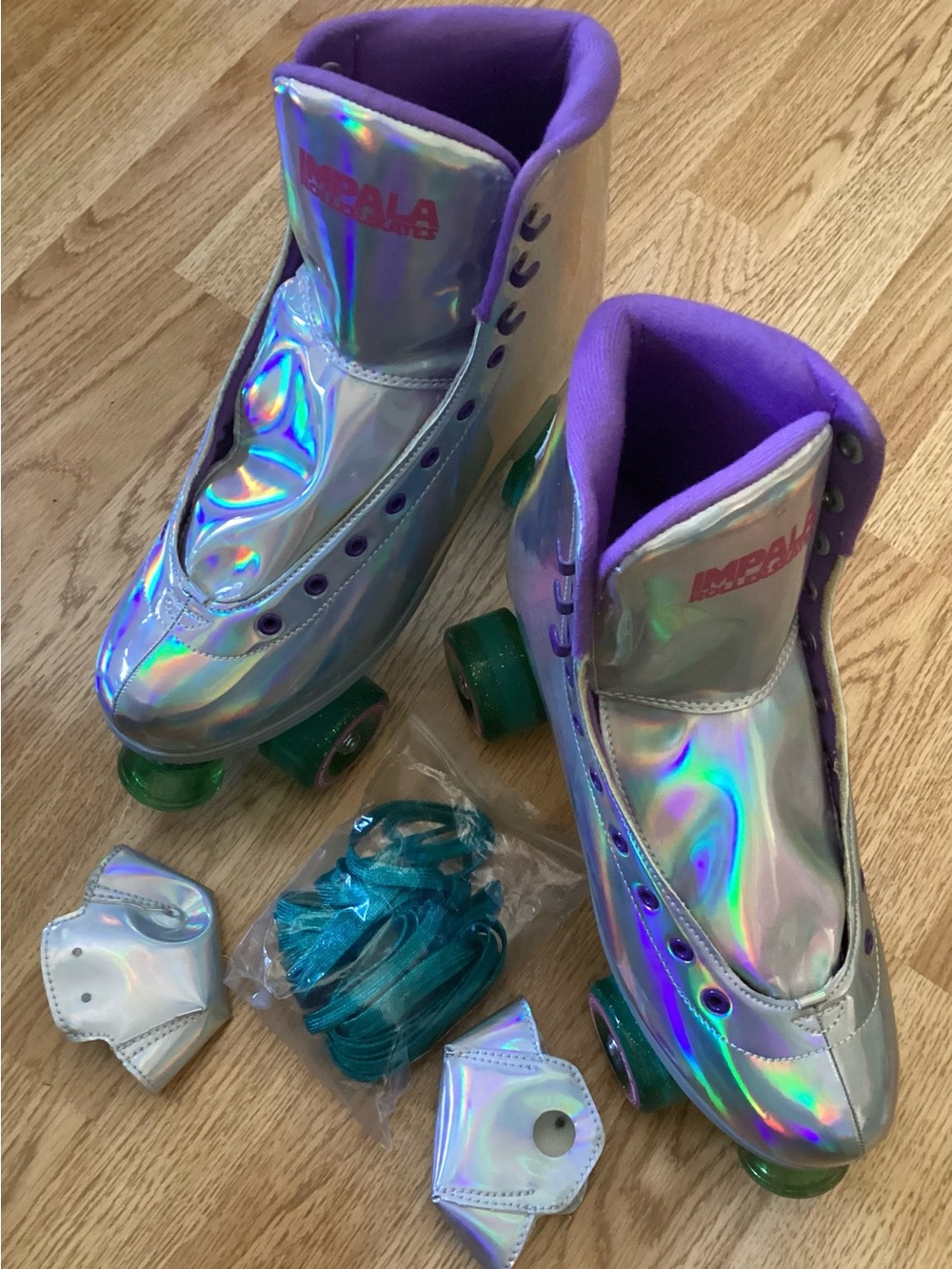 Impala Holographic High-Top Roller Skates for Women - Silver/Purple
